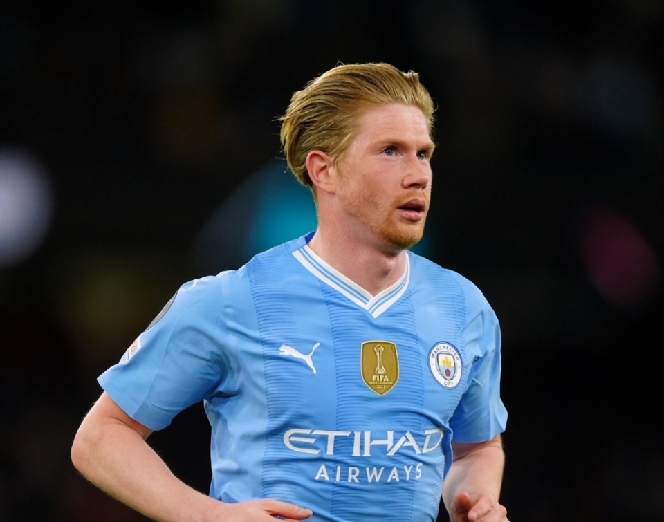 太阳报：52岁切尔西名宿马克莱莱担任环球小姐大赛评委