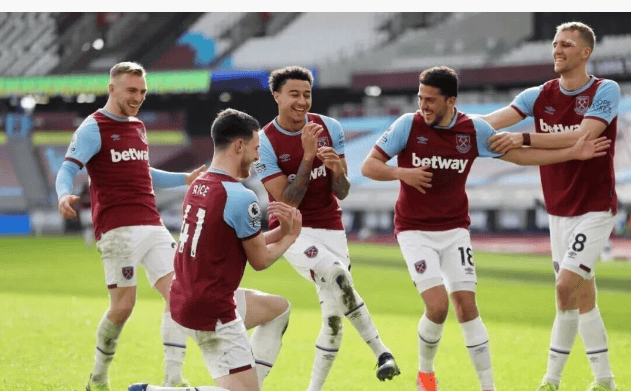 首秀惊艳！江苏外援爱德华兹&亨特合砍51分