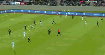 曼城VS桑德兰：蓝月风暴迎战黑马奇迹，伊蒂哈德攻防大战一触即发